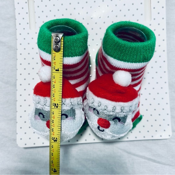 Okie Dokie Christmas Headband & rattle Socks
Baby Girls 2-pc - Picture 10 of 15